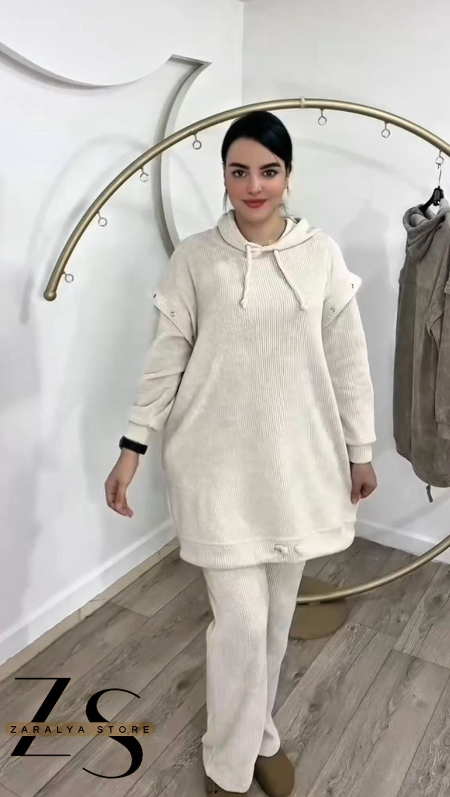 Ensemble 2 piéces avec capuche