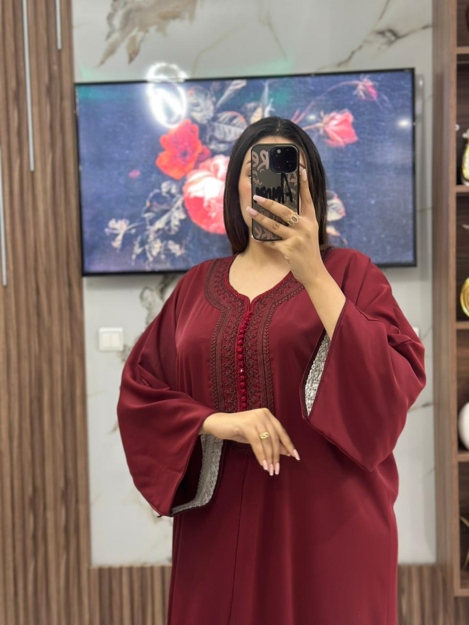 قفطان بالعقاد و السفيفة